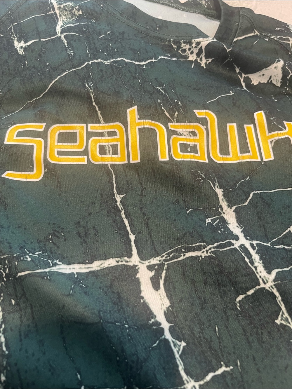 Seahawk Kids XL Graphic Tee with Marble Print Some crackling in letters